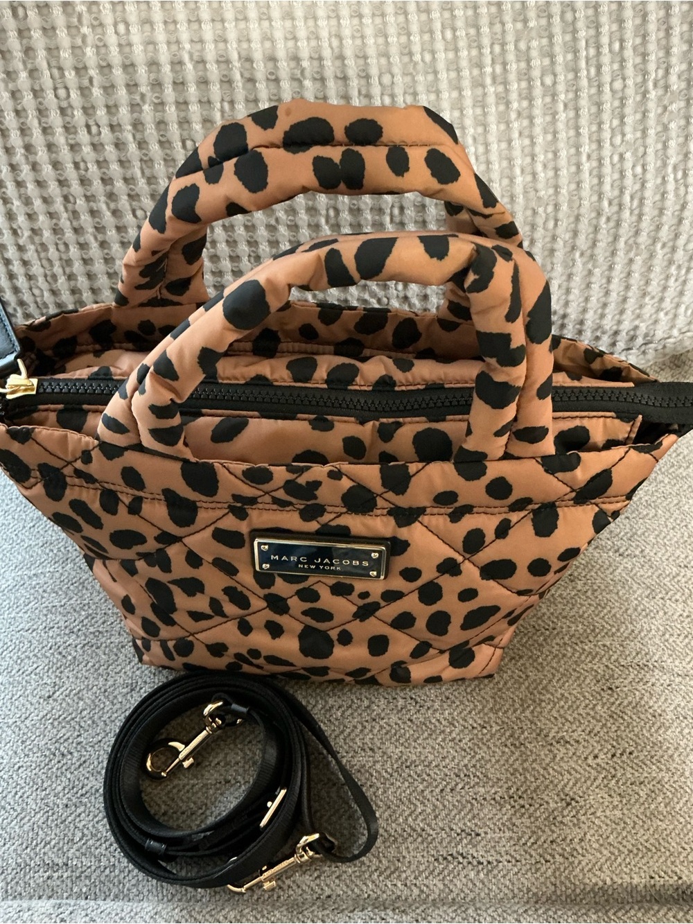 Marc Jacobs Mini Cheetah Print Quilted Nylon Tote Bag - Picture 3 of 8